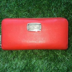 Michael Kors wallet